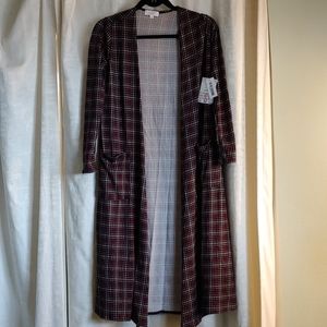 Brand New with tags Lularoe Sarah!